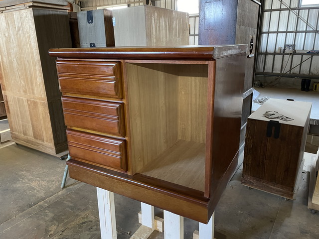 収納箪笥を小さくリメイク