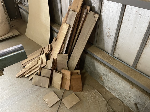 桐箪笥リメイクした際の余材