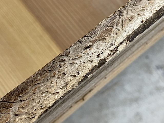 桐箪笥の修理