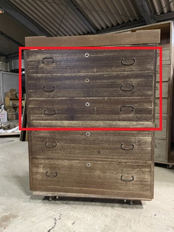 桐箪笥を机にリメイク