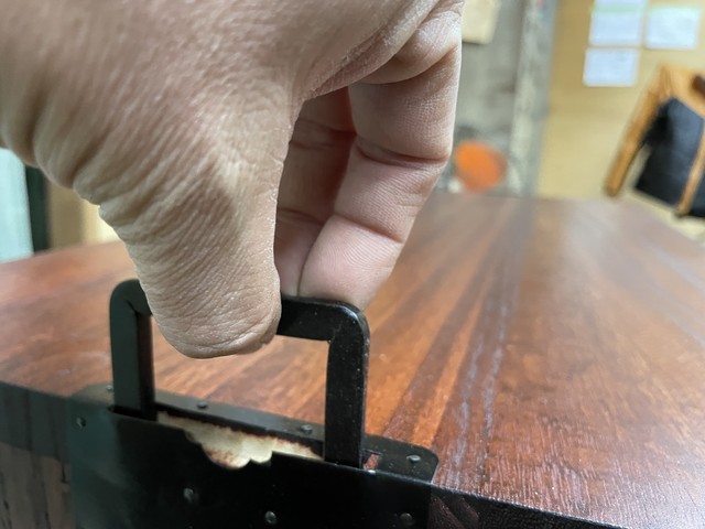 桐箪笥をTVボードにリメイク