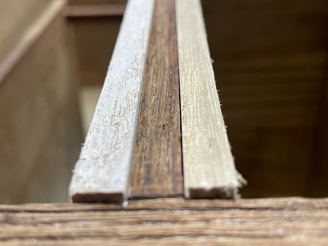 箪笥の埋め木修理